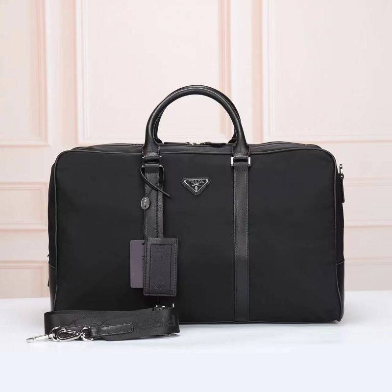 Pra*a travel bags